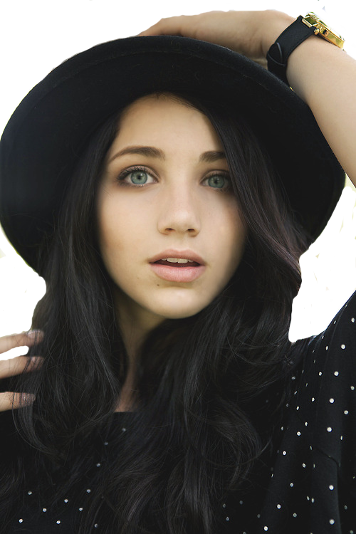 Emily Rudd Free Download PNG Image